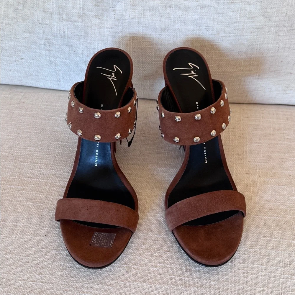 GIUSEPPE ZANOTTI Women’s Brown Suede Fringe Wedge Sandals‎ Size 41